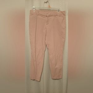 Old Navy mid rise Pixie Ankle/sz 14/ pink paradigm